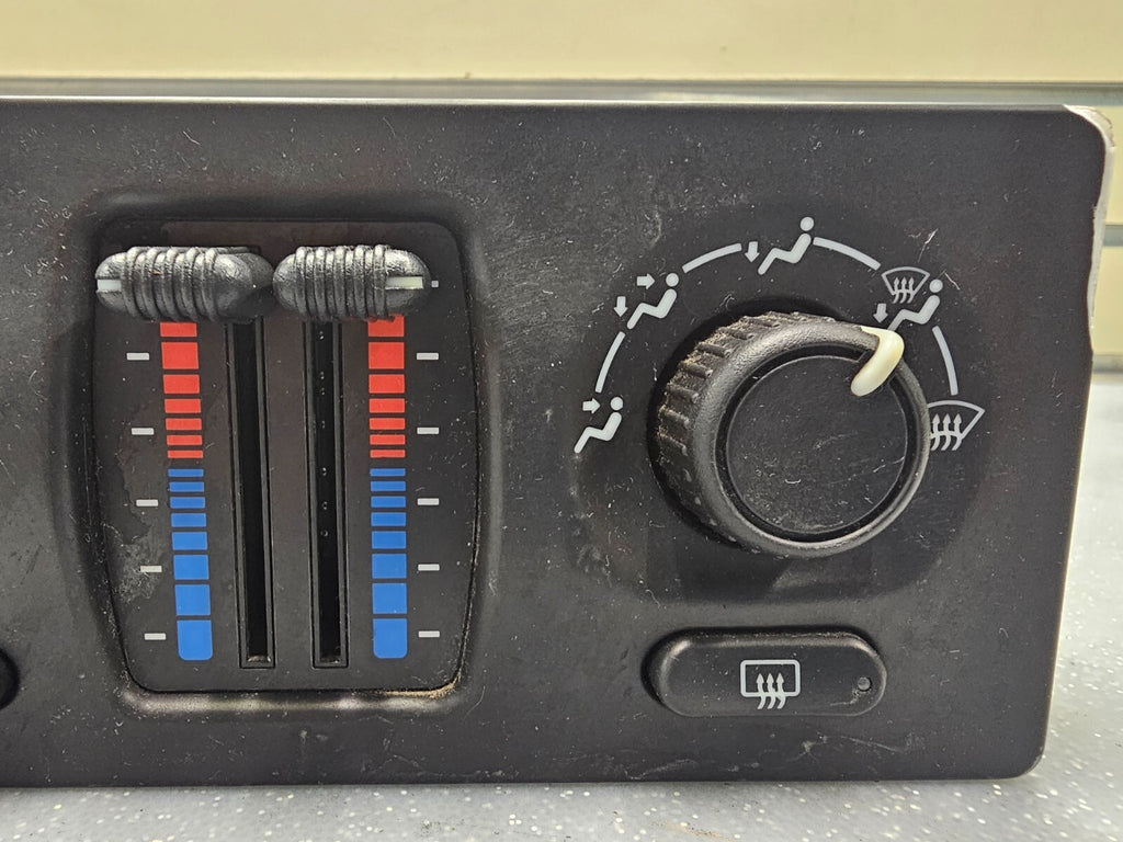 🔥03-09 Silverado Sierra Dash  A/C Heater TemperatureClimate Control Conditioner