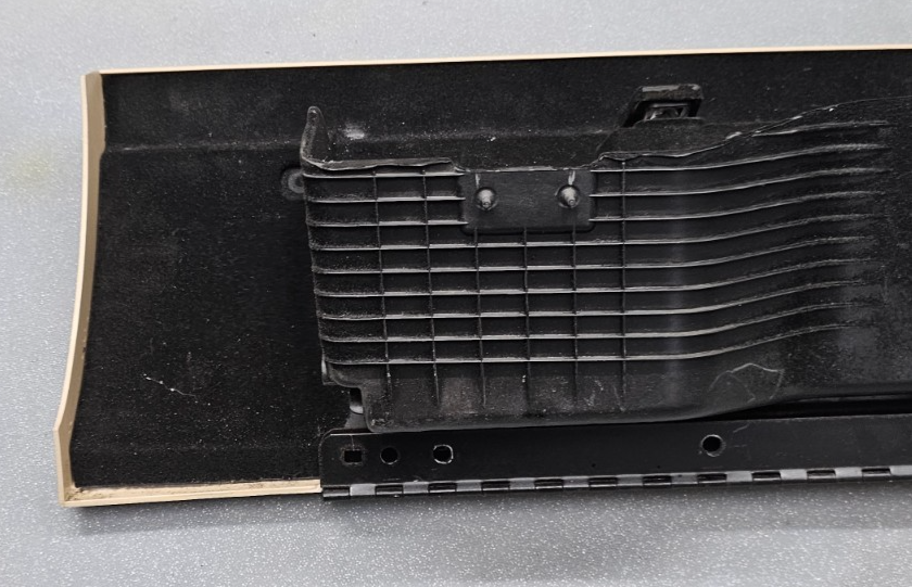 🔥07-13 Silverado SIERRA Dash UPPER GLOVE BOX Storage Compartment Assembly TAN
