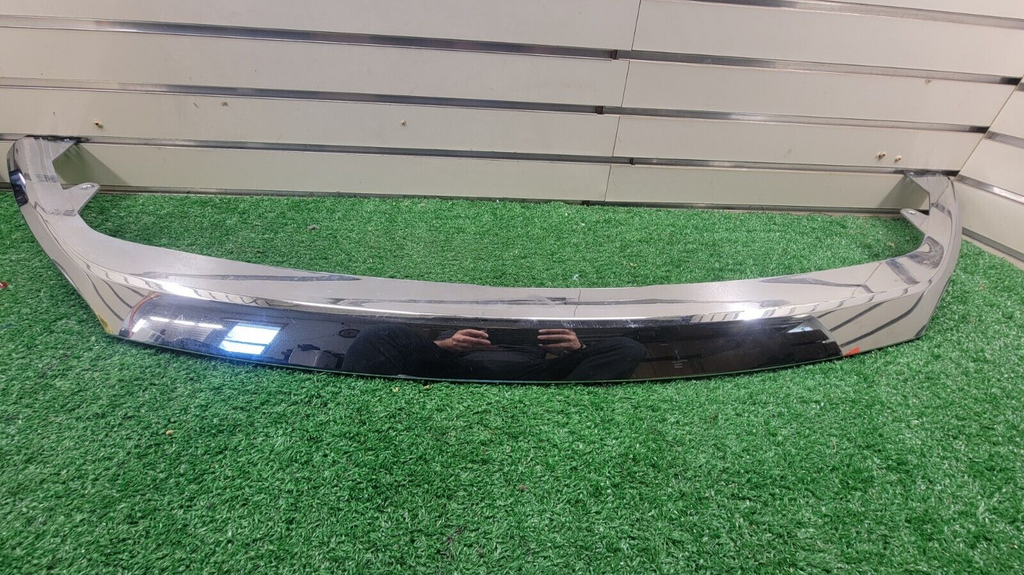 🔥10-12 Ford Fusion Front Top Upper Center Grille Chrome Trim Molding Assembly