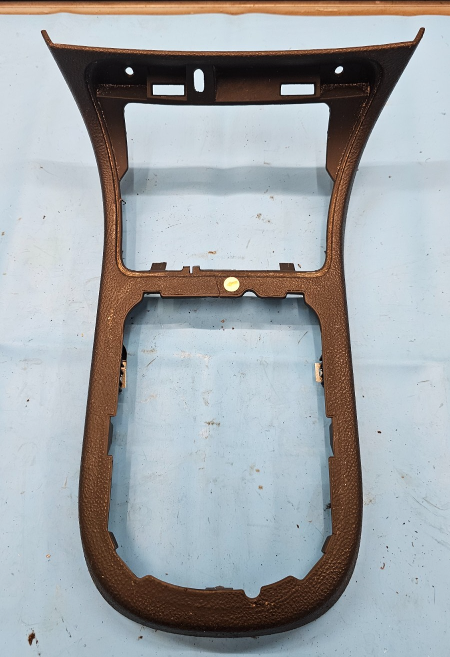 🔥08-11 Chevy HHR Floor Console Transmission Gear Shifter Shift Bezel Trim Black