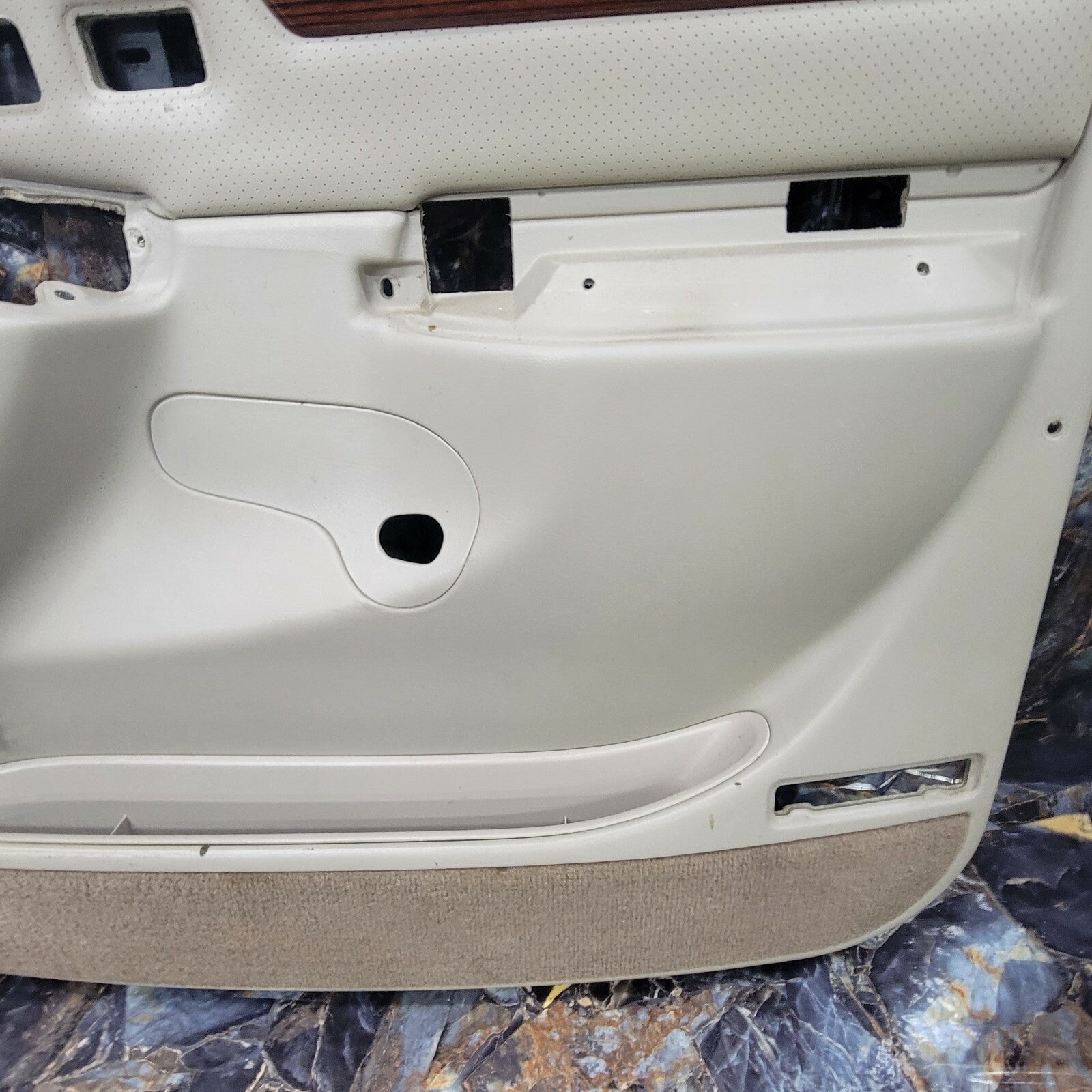 🔥03-06 Chevy Silverado ESCALADE Door Panel Front RIGHT Passenger No Arm TAN D5