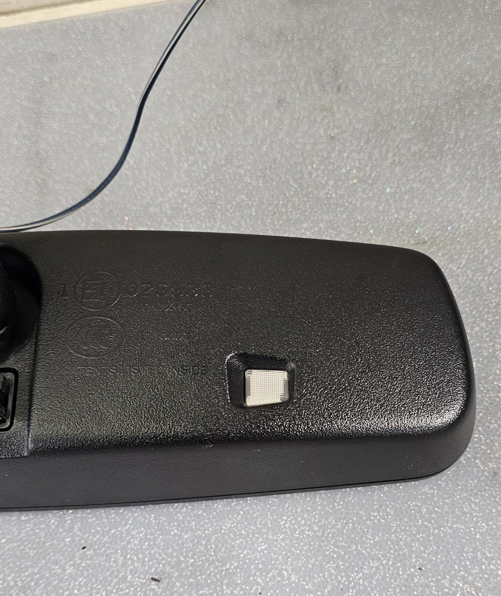 11-18 Ford Edge Fiesta 15-17 Expedition Front Center Interior Rear View Mirror