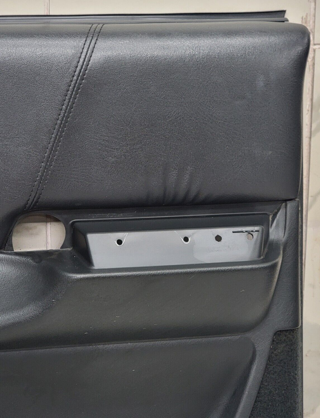 98-04 Chevy Blazer Jimmy S-10 GMC Sonoma Front Door Panels AUTO OEM RIGHT GRAY