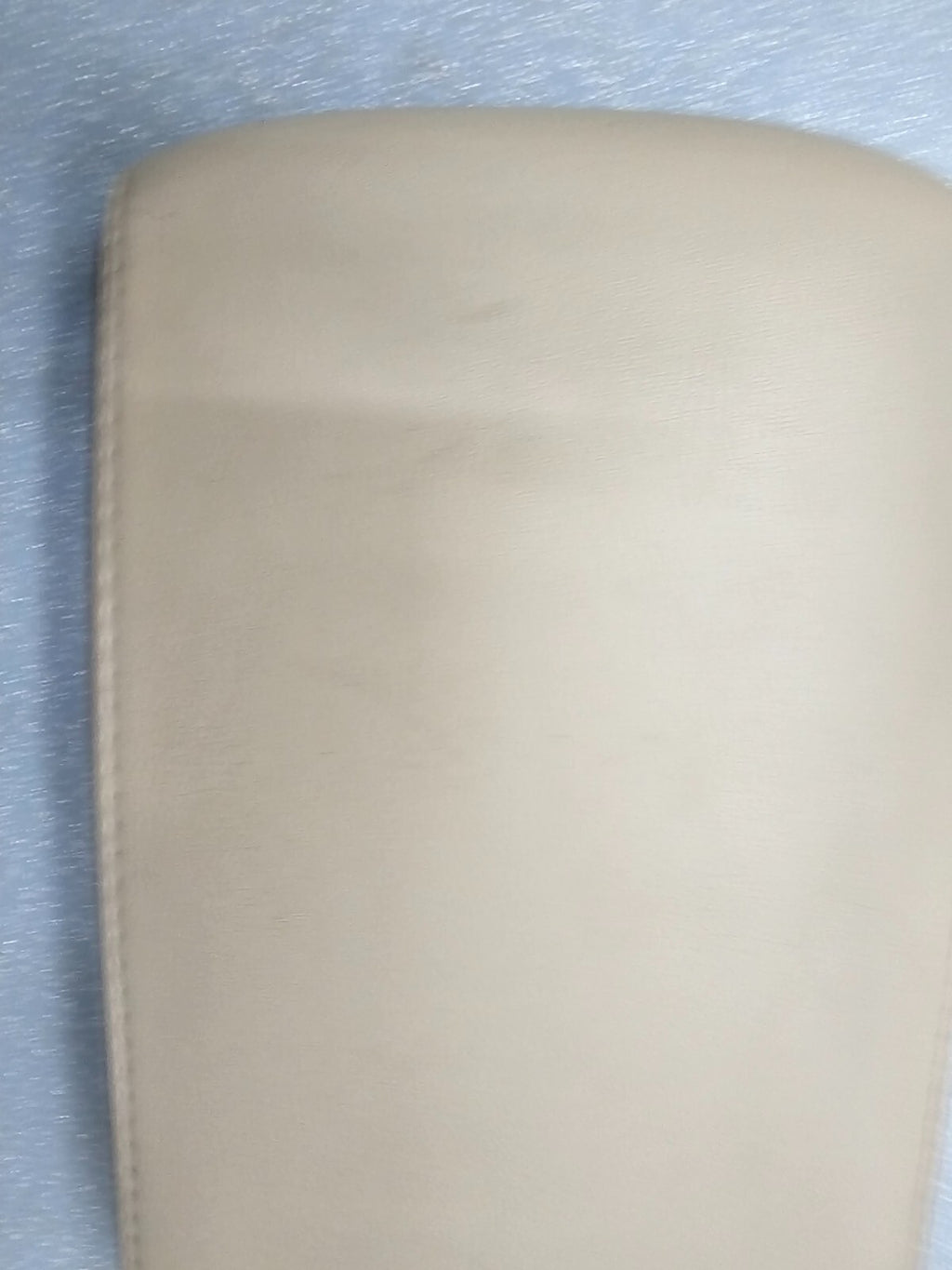 🔥2004-2006 Nissan Maxima Center Console Armrest Cover Lid Assembly TAN