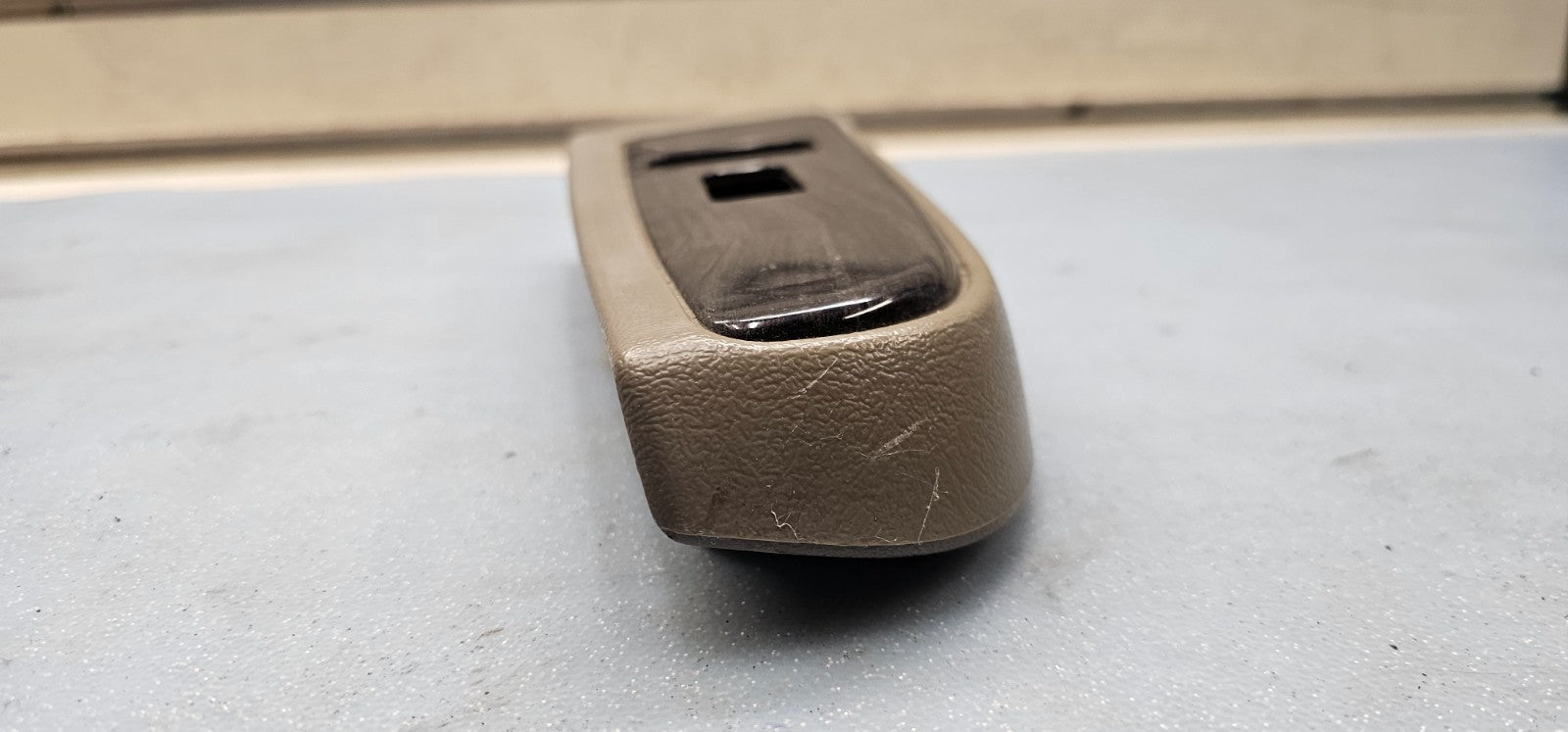 🔥03-06 Silverado SIERRA Door Window Switch FRONT RIGHT Passenger DK TAN/WOOD
