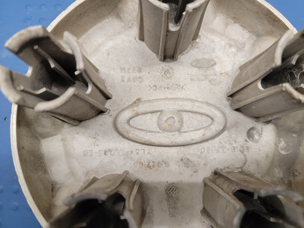 🔥2001- 2004 OEM Ford Escape Wheel Hb Caps Center Cap SILVER