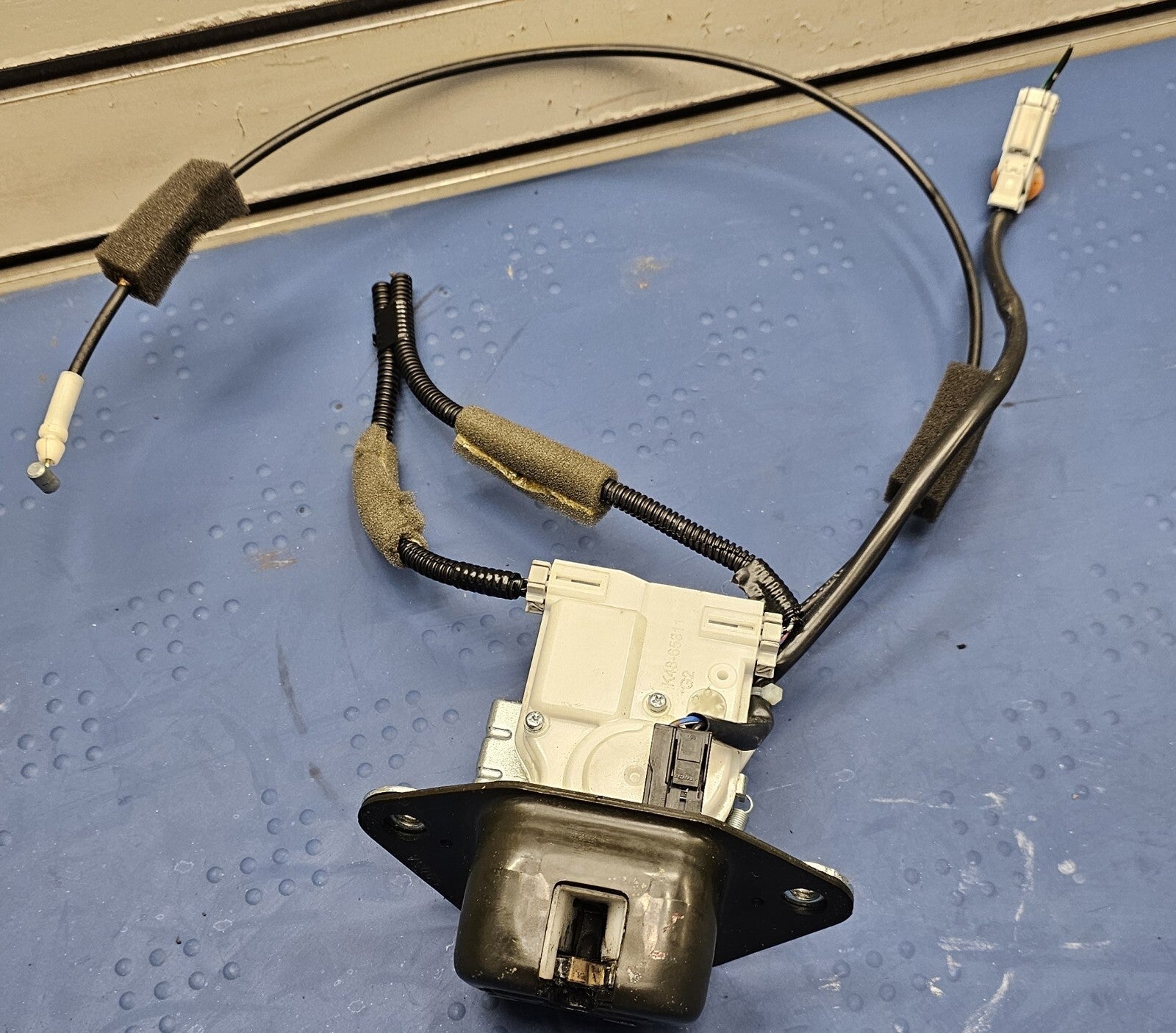 🔥2005-2010 Honda Odyssey  Trunk Latch Tailgate Lock Actuator OEM