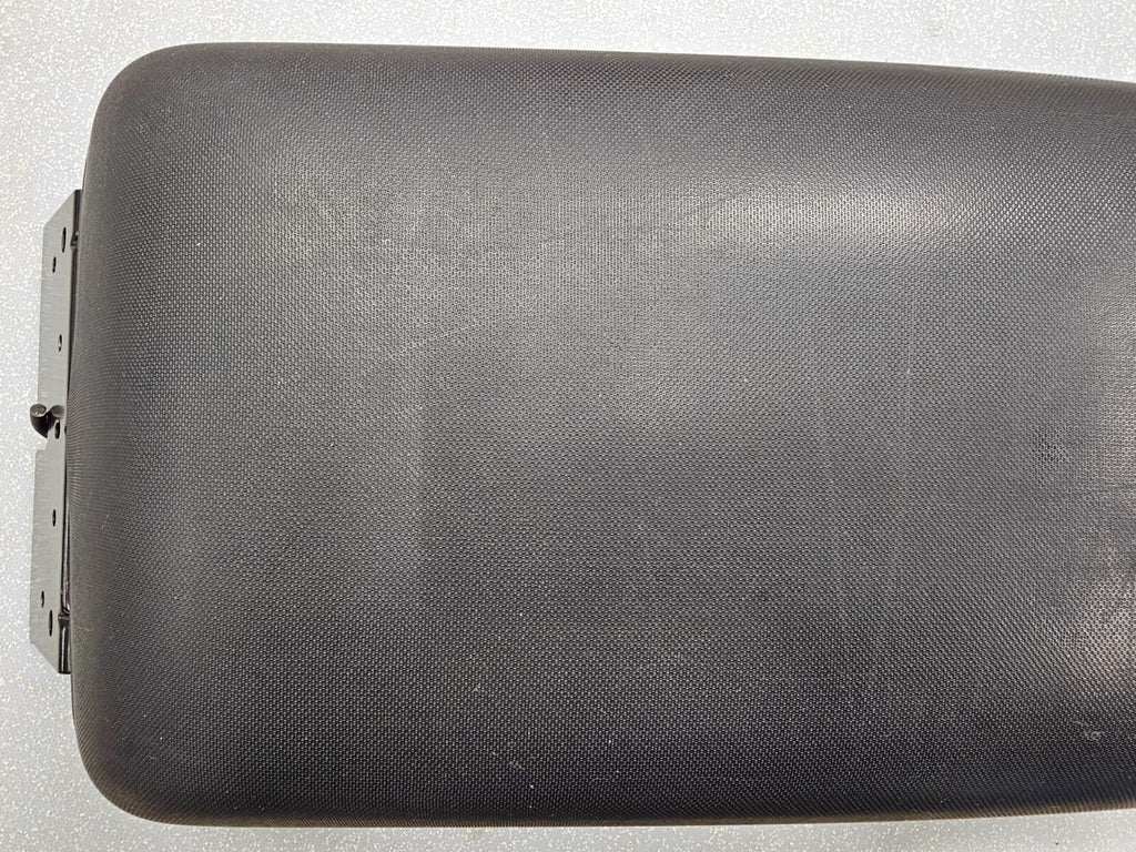 🔥04-11 MITSUBISHI ENDEAVOR CENTER CONSOLE LID ARMREST TOP COVER ASSEMBLY BLACK