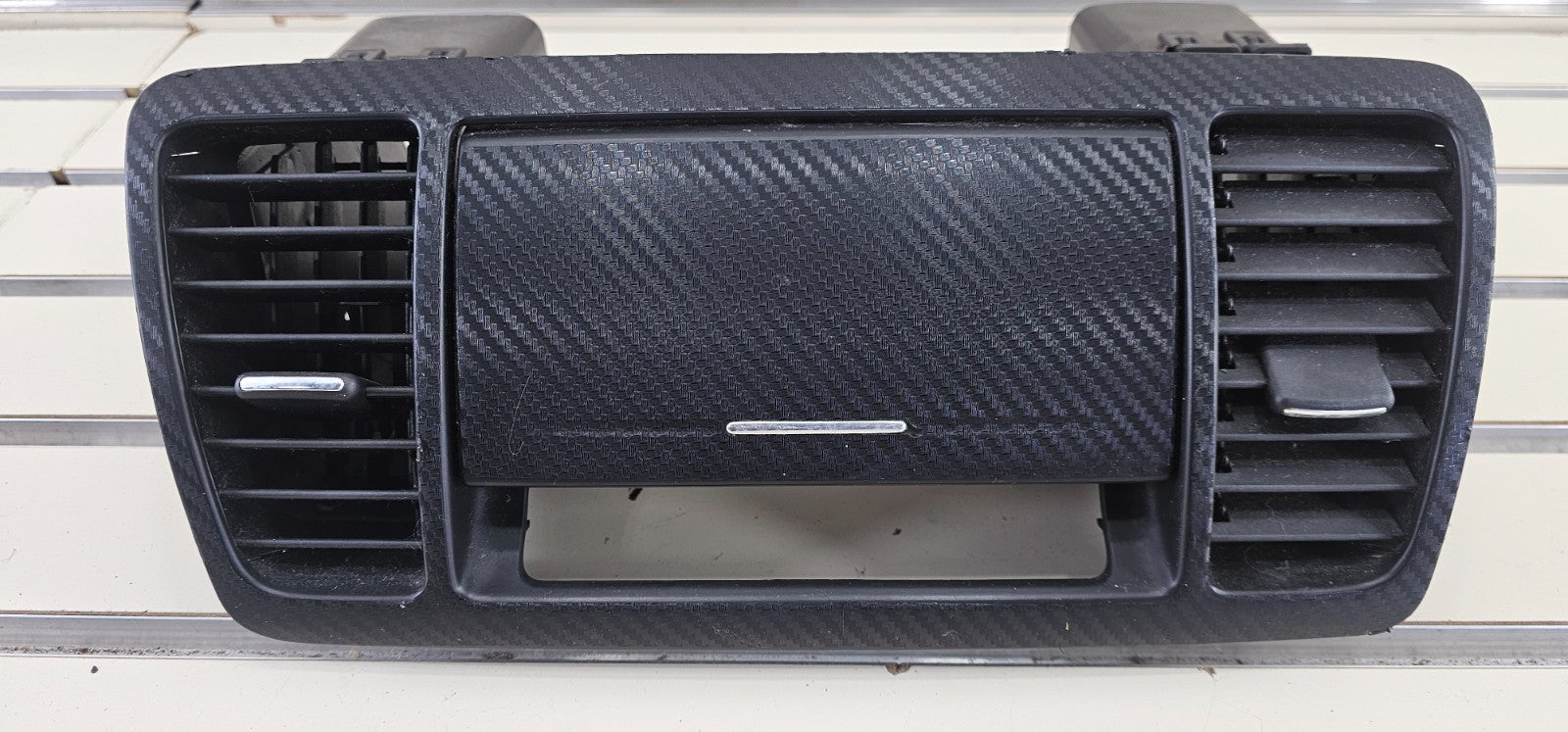 03-09 SUBARU LEGACY OUTBACK Center Dash Radio BEZEL A/C Vents Cubby STORAGE B24