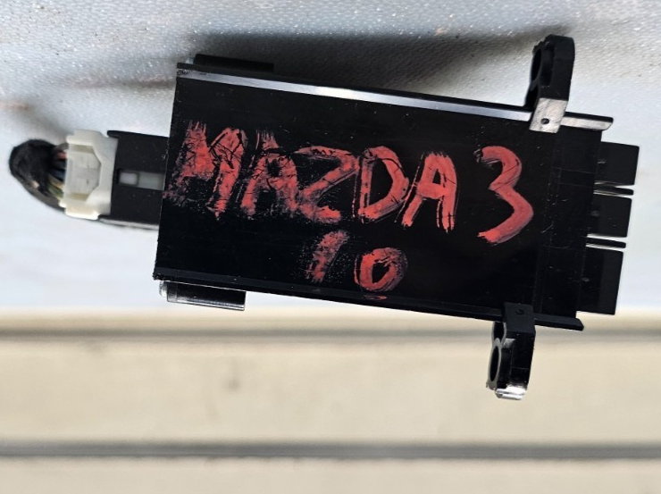 🔥10-15 Mazda3 Mazda5 Hazard Switch Emergency Flasher Light Assembly
