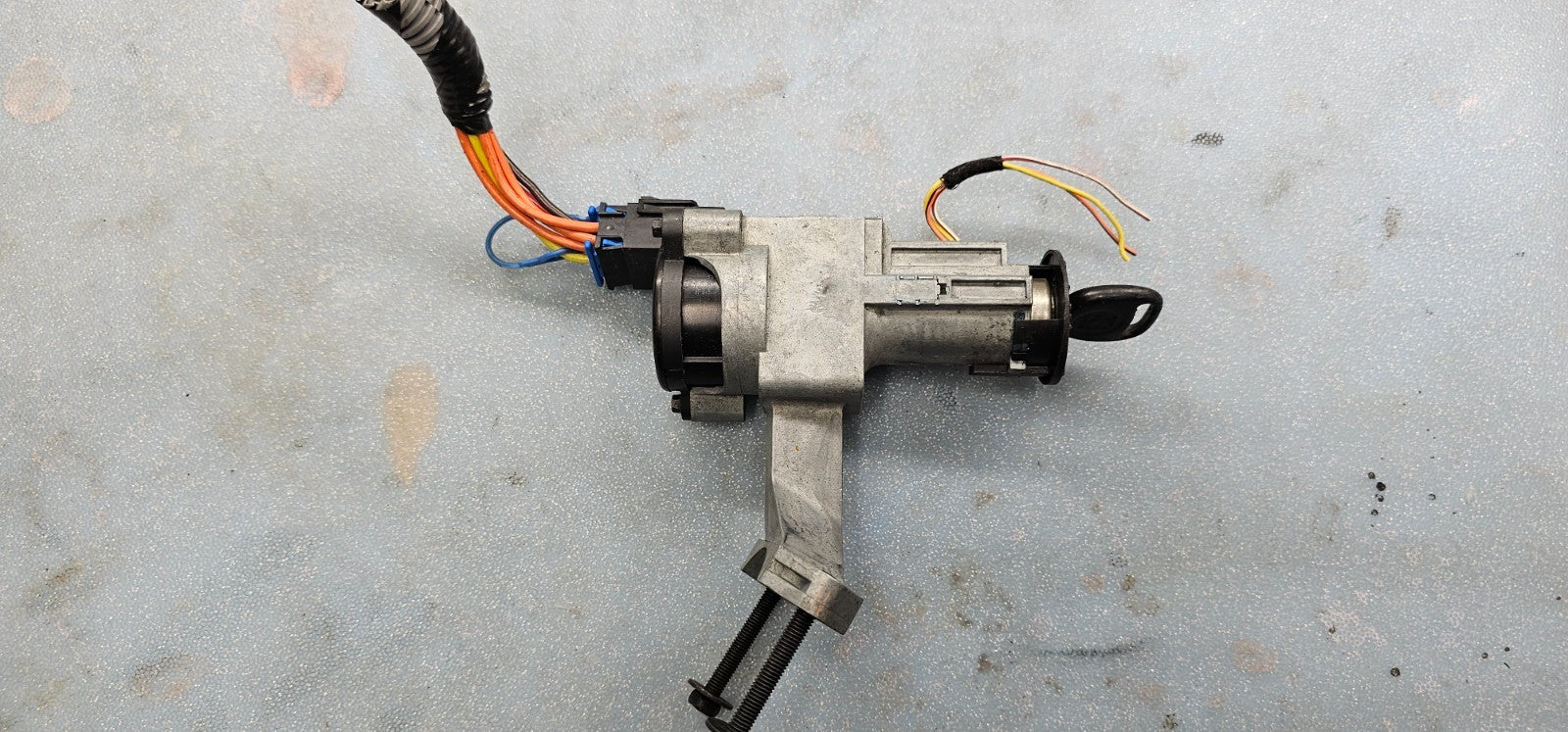 🔥95-07 VUE SC SL STEERING COLUMN IGNITION LOCK CYLINDER KEY SWITCH ASSEMBLY