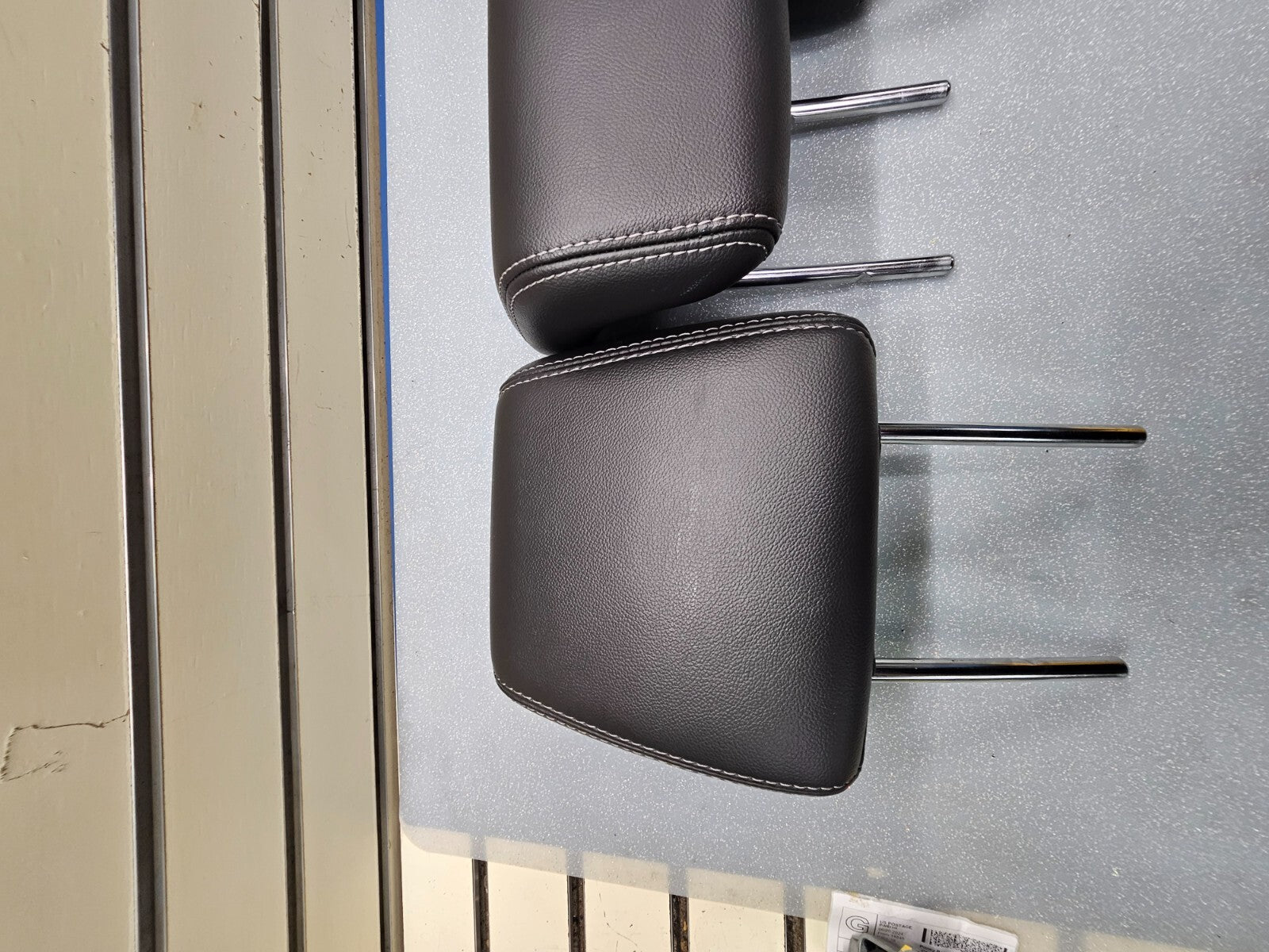 🔥2012 - 2014 Ford Focus Set of 3 Rear Headrests Black Leather OEM