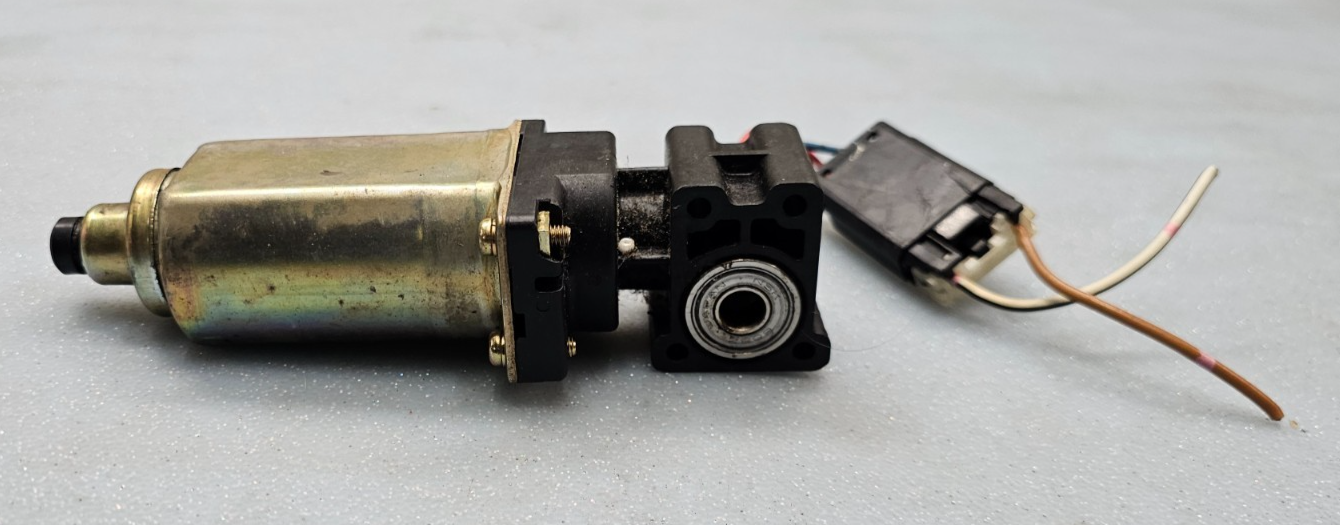 🔥00-06 Nissan Pathfinder 01-08 Maxima Driver Seat Forward Back Adjustment Motor