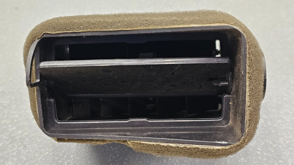 🔥05-07 FIVE HUNDRED Dash Right Passenger AC A/C AIR VENT Heater Panel Black