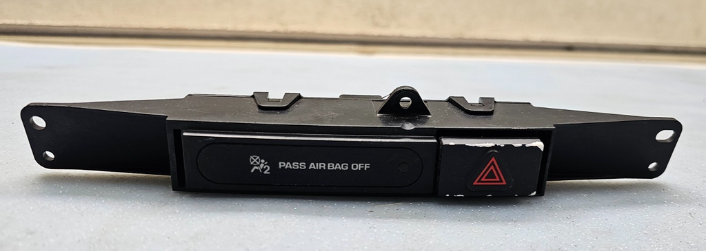 🔥01-07 CARAVAN Grand Caravan Town & Country  warning HAZARD LIGHT SWITCH BLACK