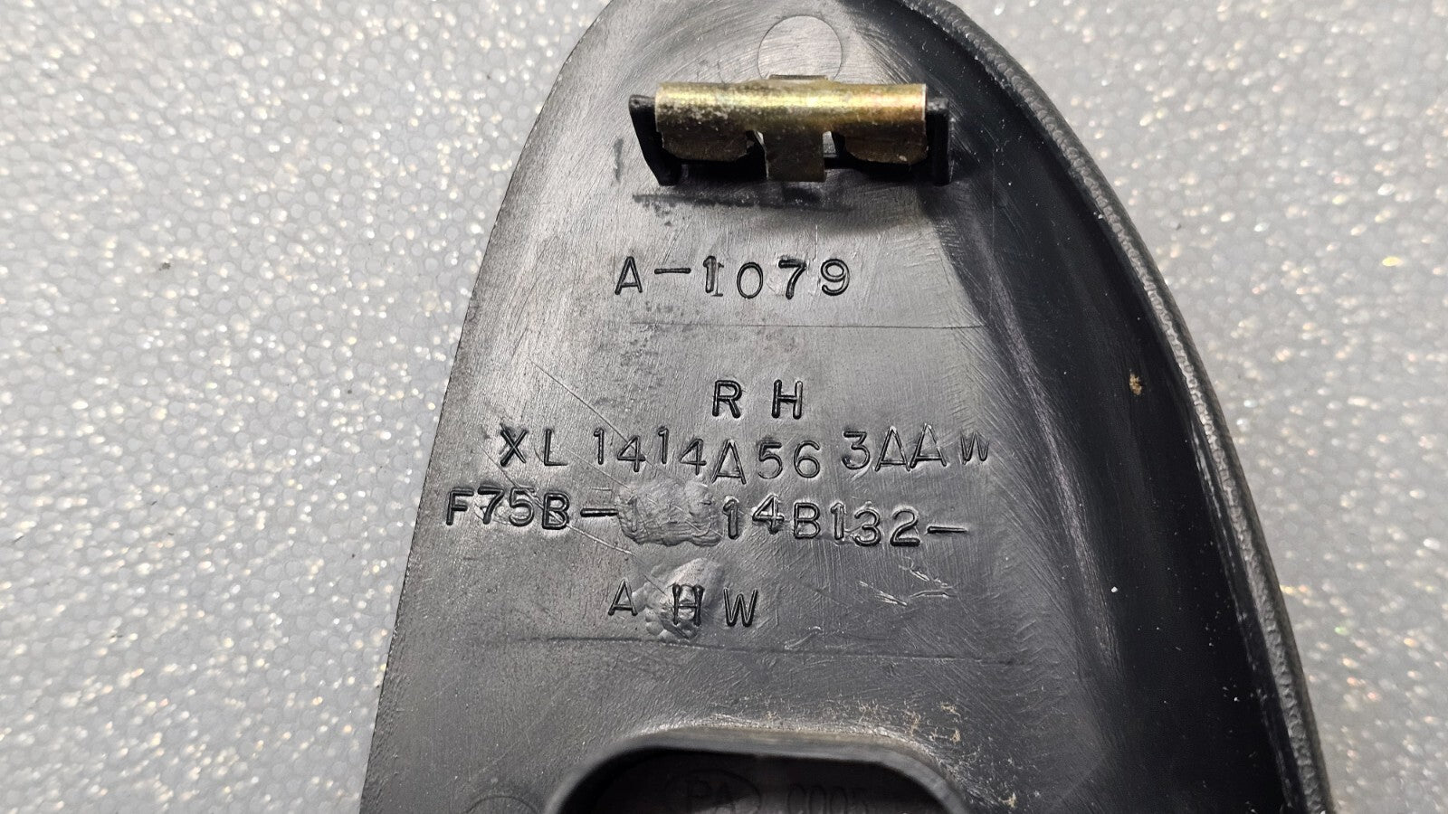 🔥97-02 Ford Expedition Navigator Right Passenger Power Window Lock Switch Black