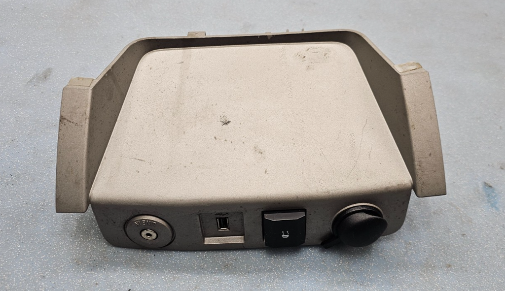 🔥08-12 Ford Escape Dashboard Console Trim Power Port JT1 Black