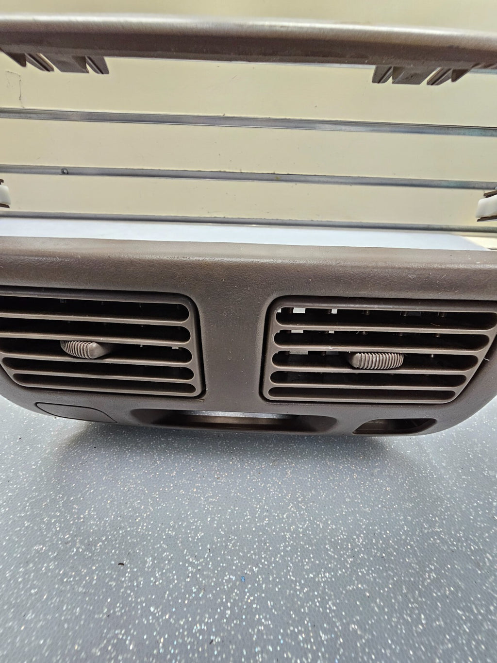 🔥98-02 Toyota Corolla Center Dash AC Air Vent Grille Radio Bezel Trim Panel B34