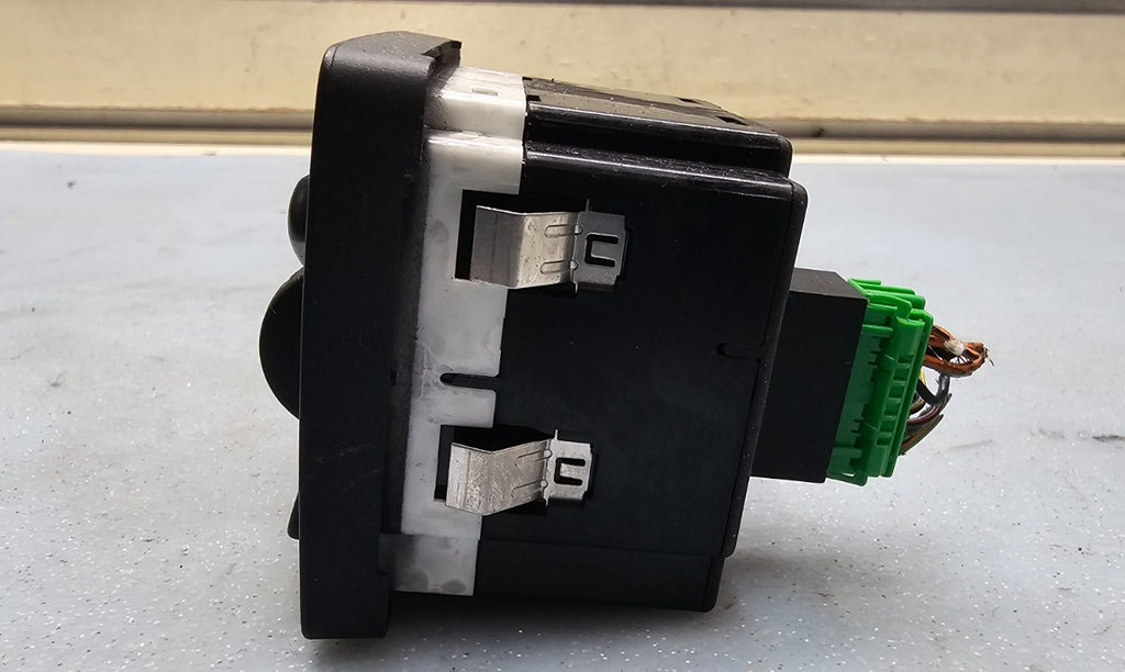🔥05-10 VOLVO V50 Headlight Control Switch black oem
