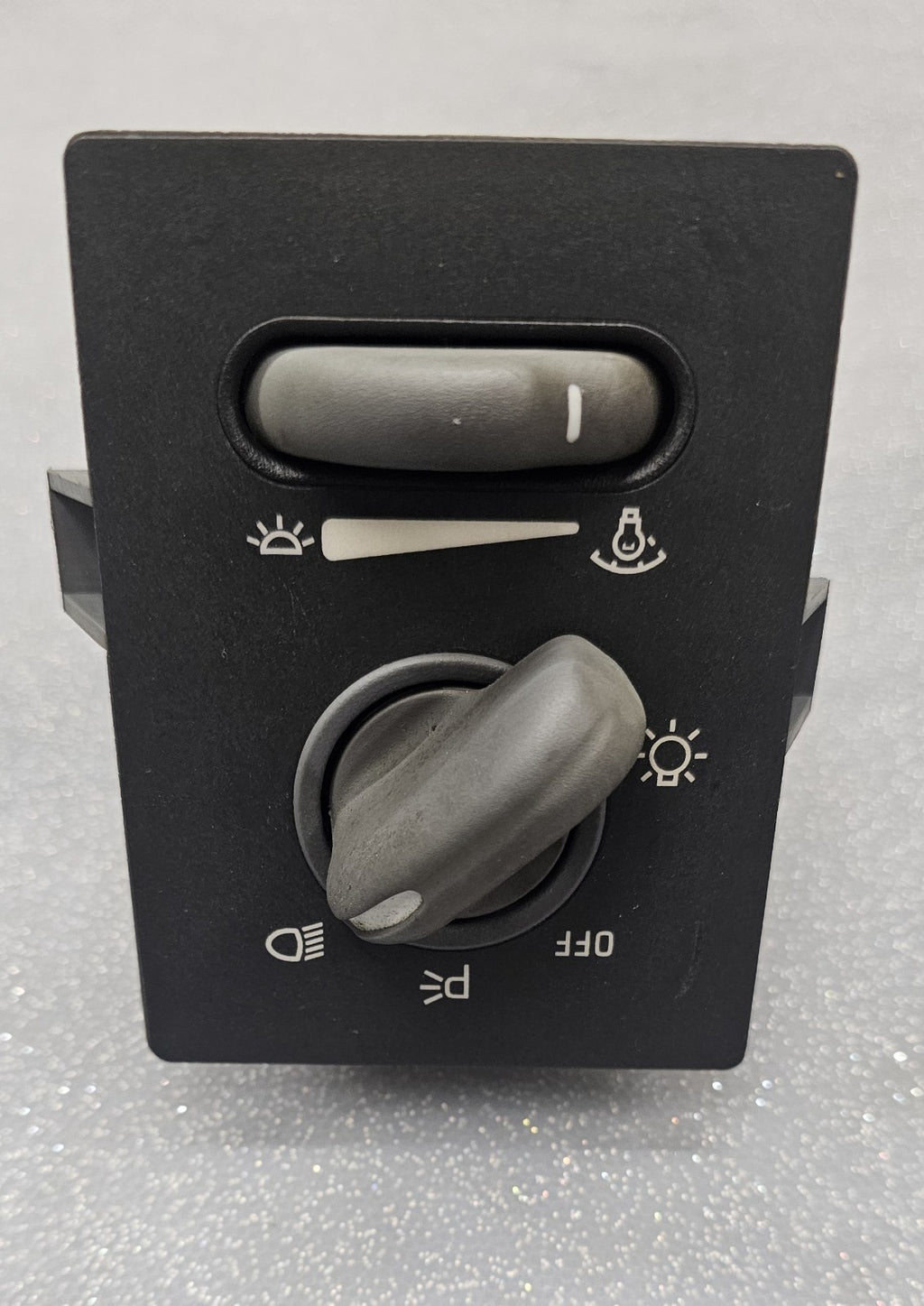 97-03 PONTIAC GRAND PRIX FRONT FOG LEFT DRIVER LIGHT HEADLIGHT DIMMER SWITCH OEM