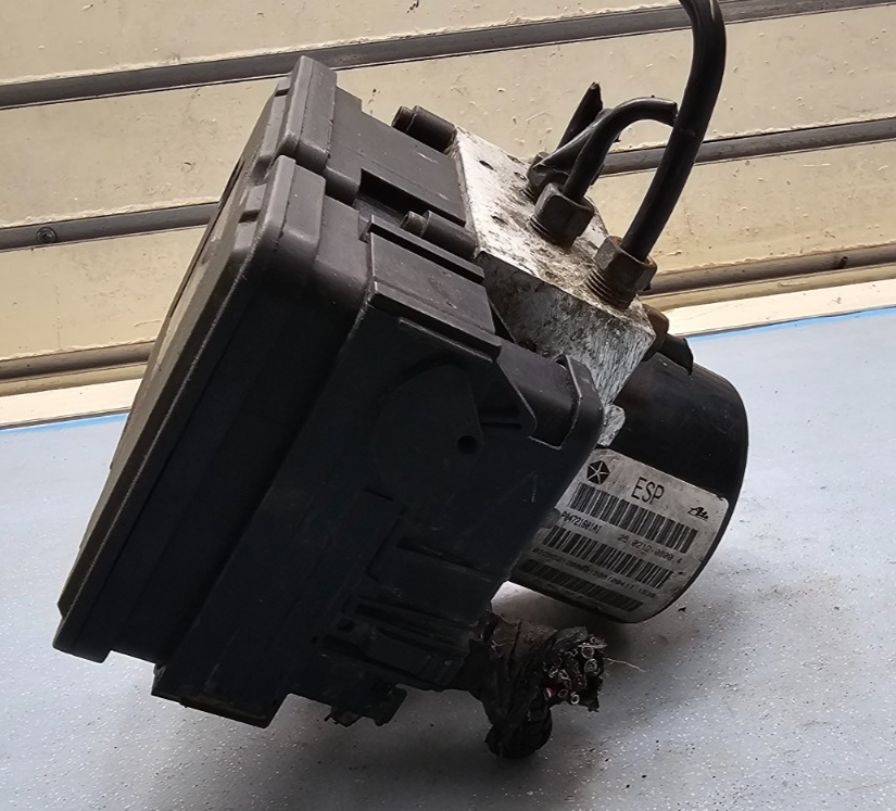 🔥08-10 Grand Caravan Town Country ABS Anti Lock Brake Pump Plug Assembly OEM