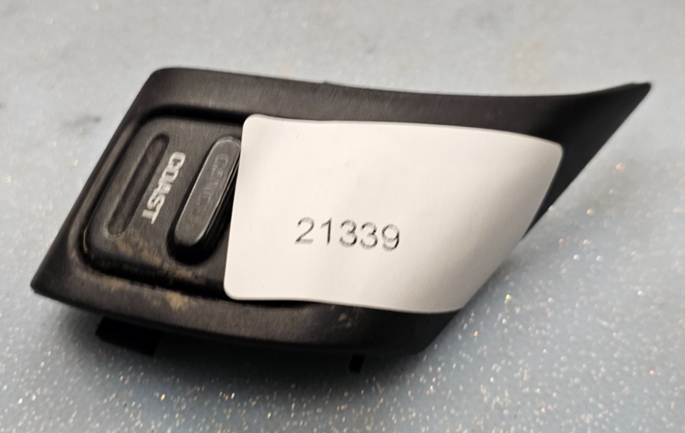 🔥99-04 GRAND CHEROKEE CRUISE LEFT STEERING WHEEL CONTROL PUSH BUTTON BLACK