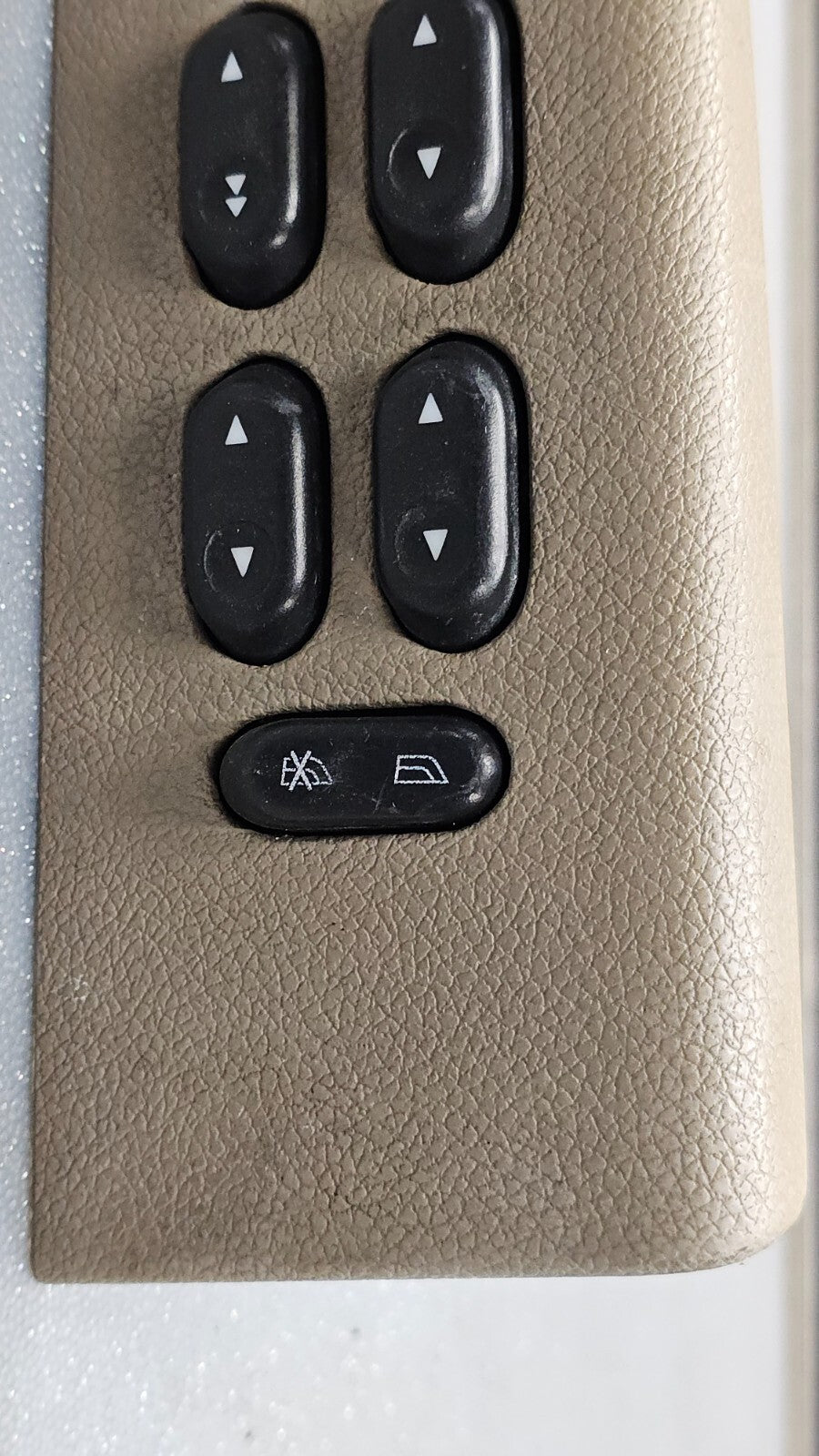 03-06 Ford Expedition Left Driver Master Door Window Control Switch Assembly Tan