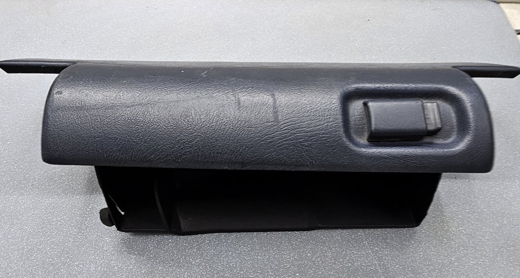 95-99 CHEVY GMC TRUCK SILVERADOC/K Glove Box Storage Compartment Assembly BLUEG2