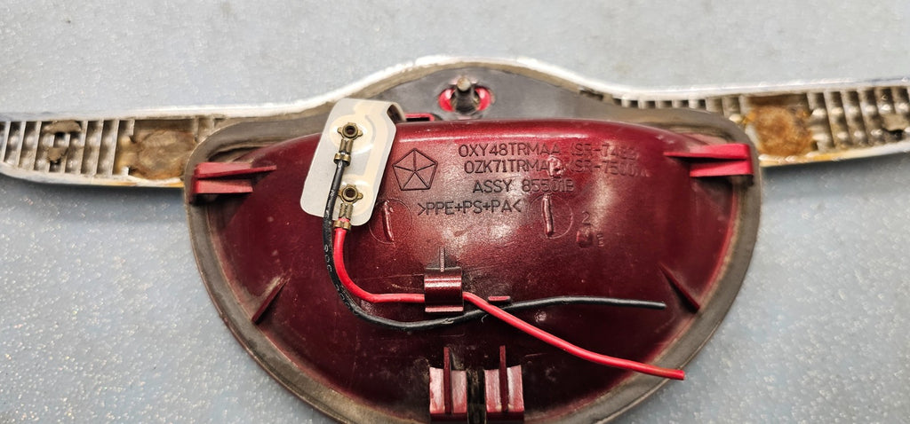 🔥 06-10 PT Cruiser Electric Hatch Liftgate Trunk Release Handle Emblem RED