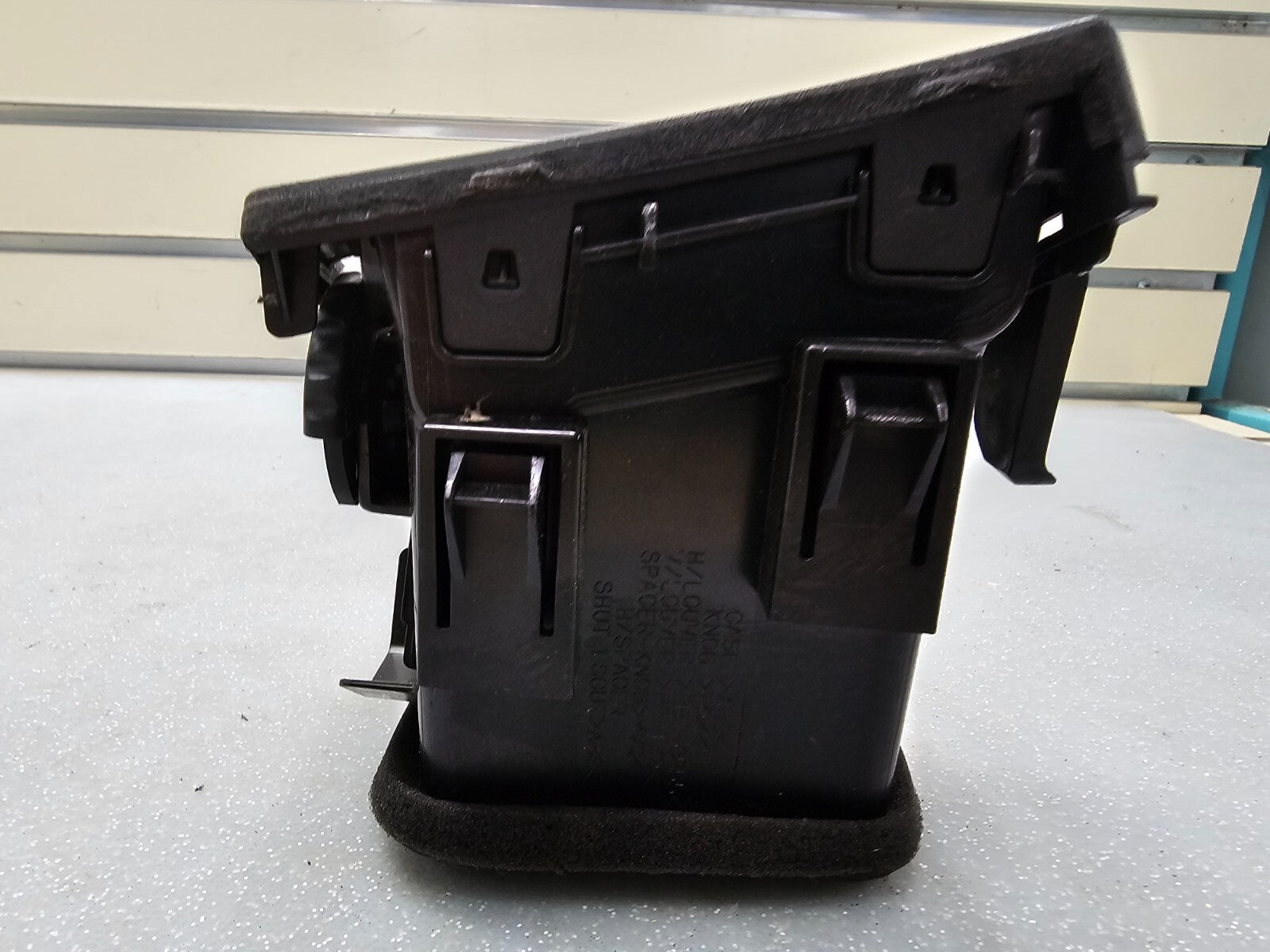 🔥06-10 INFINITI M35 M45 SEDAN LH PASSENGER SIDE DASH A/C AIR VENT OEM BLACK