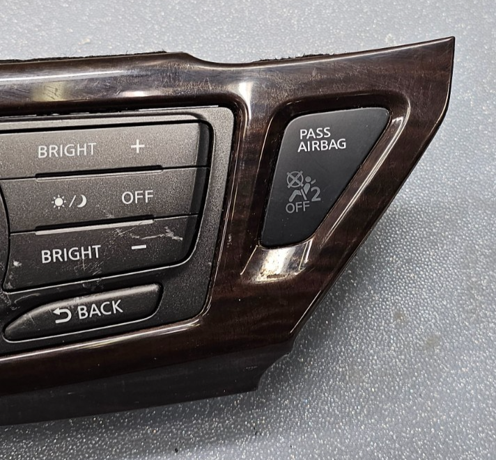🔥13-15 Nissan Pathfinder Dash AM FM Radio Screen Info Control Panel Display