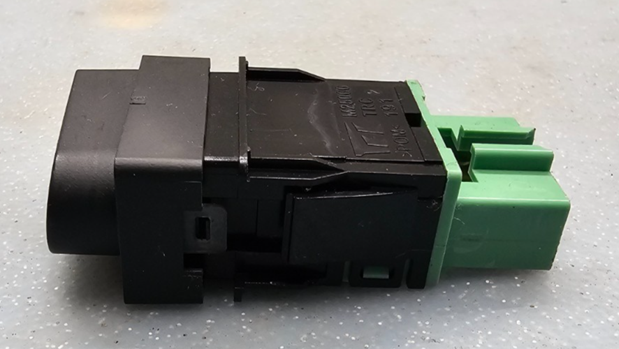 🔥06-07 Torrent SUV 4-DR 3.4L Center Dash Fog Light Switch Assembly Black