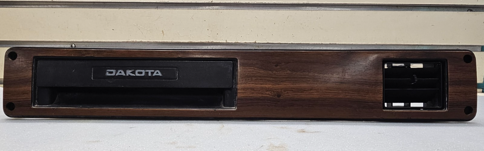 🔥87-96 Dodge Dakota Dash Slide Out Cup Holder & Bezel W/Vent Trim Woodgrain OEM