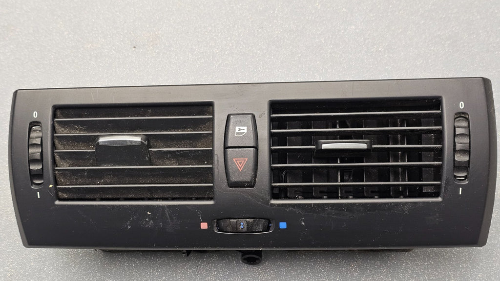 🔥04-10 MW X3 E83 LCI CENTER DASH AC AIR VENT HEATER AC A/C PANEL ASSEMBLY BLACK