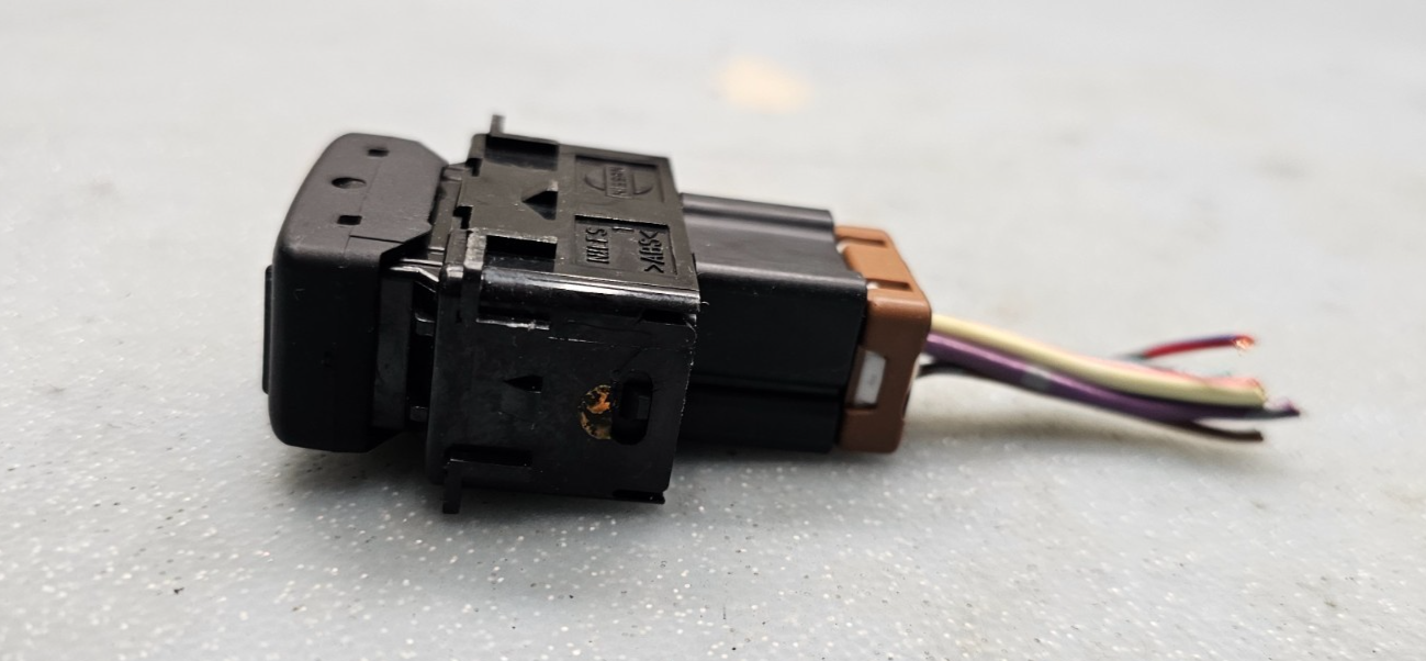 🔥04-15 Nissan Titan Pathfinder Armada Quest Pedal Adjust Switch OEM BLACK
