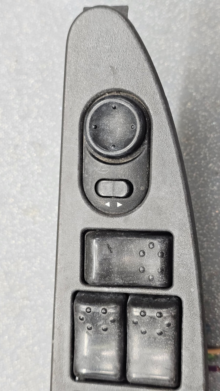 🔥03-07 Saturn Ion Front Left Driver Master Power Window Switch Lock Black OEM