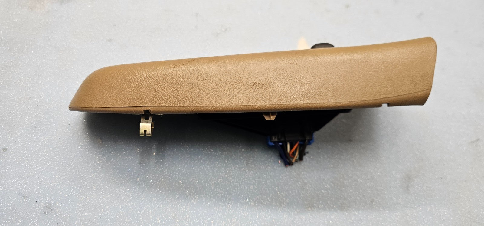 🔥99-02 Silverado SIERRA Front RIGHT Passenger Power Window Switch Lock TAN