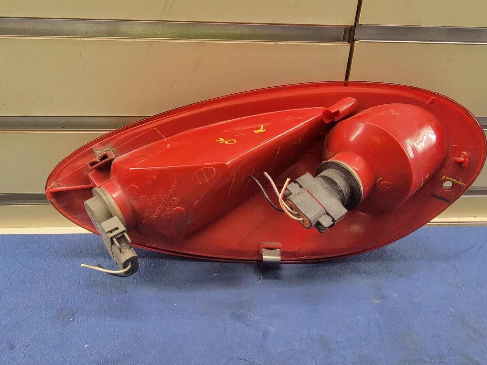 🔥06-10 Chrysler PT Cruiser Trunk Lid Passenger Right Tail Light Lamp Assembly