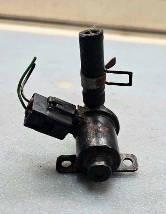 🔥97-04 Toyota Camry Avalon Duty Vacuum Switch Valve VSV Switching Solenoid OEM