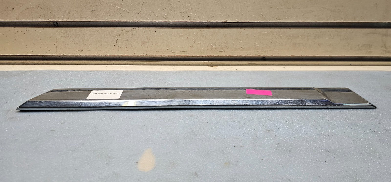 🔥2006-2010 Jeep Commander  Rear Door Molding SILVER