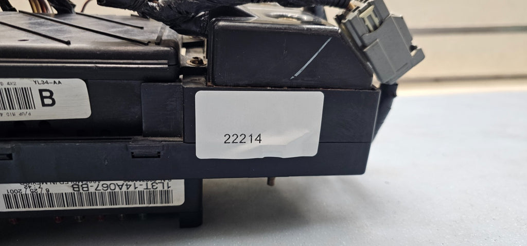 🔥99-03 Ford F150 Interior Fuse Box Junction Relay Block Imtegrated Power Module