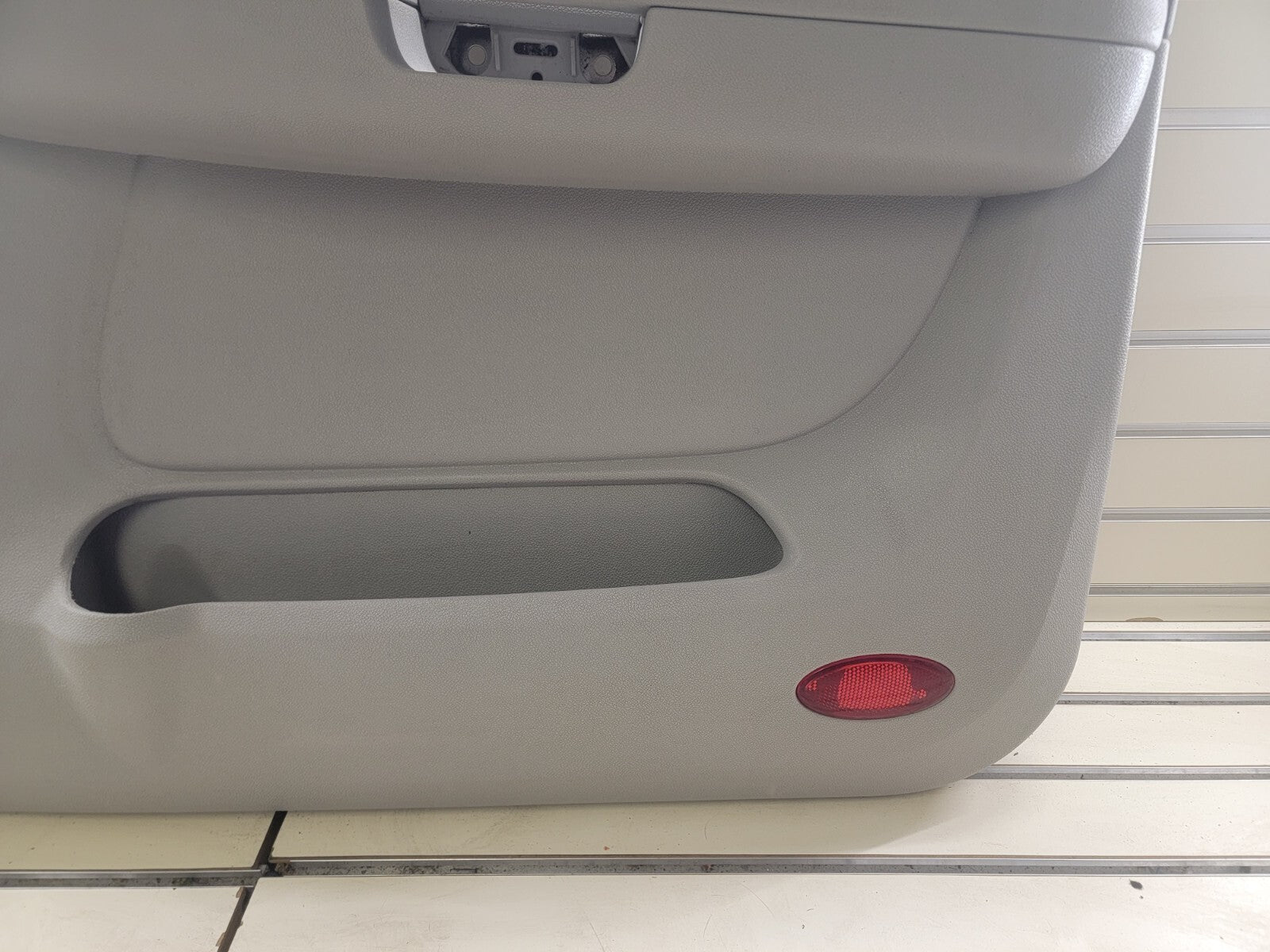 🔥07-09 Chevy Suburban Tahoe Yukon Right Passenger Door Trim Panel gray auto D15