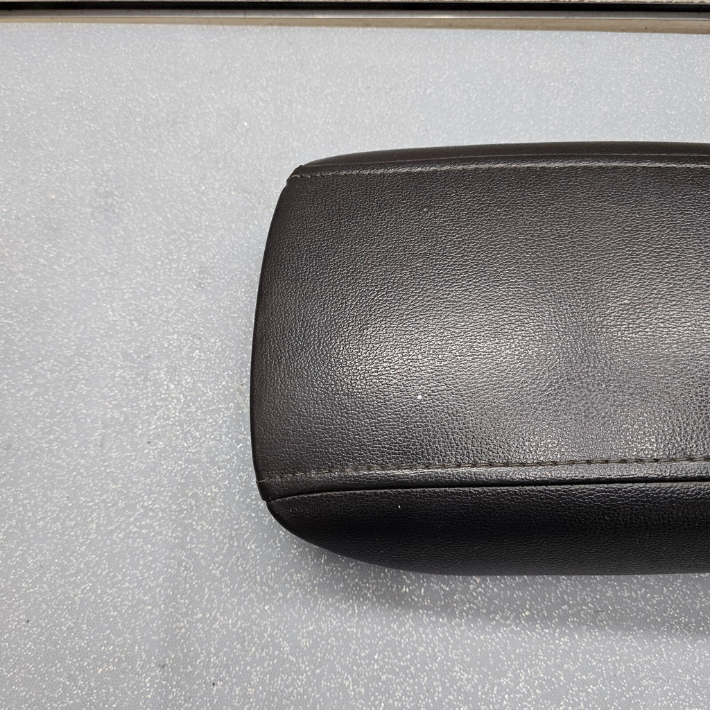 🔥13-16 Ford Fusion Front Center Console Lid Armrest Leather Cover Top Pad Black