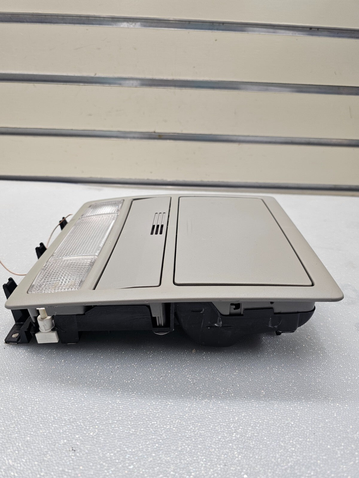 2007-2011 Toyota Camry Overhead Console Dome Map Light Storage Assembly GRAY OEM