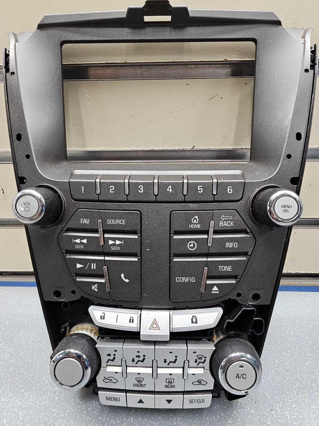 🔥12-15 Equinox Terrain Dash AM FM Radio Stereo Climate Control Trim Panel Bezel