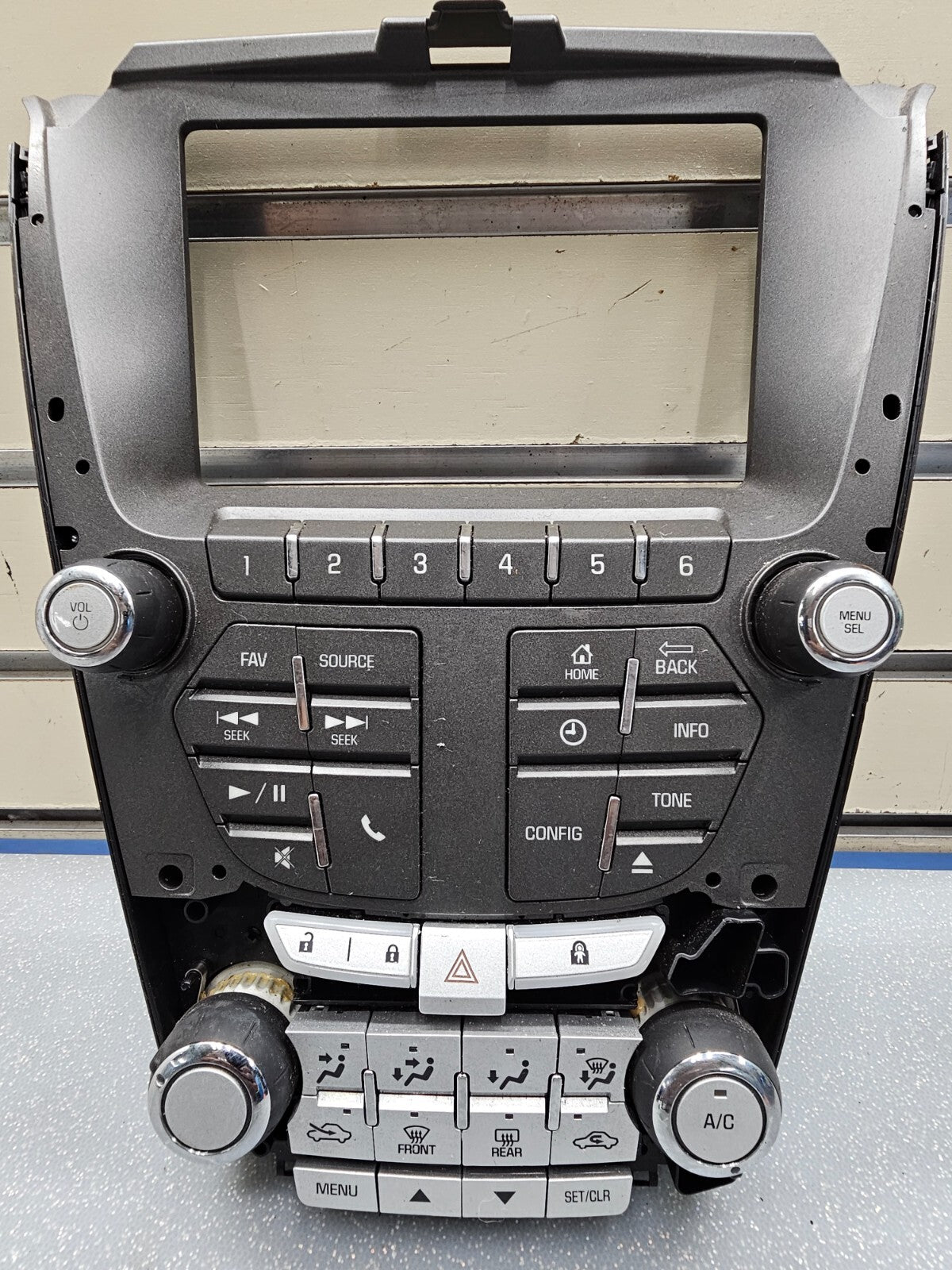 🔥12-15 Equinox Terrain Dash AM FM Radio Stereo Climate Control Trim Panel Bezel