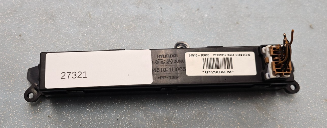 🔥2013-2014 Kia Sorento Dash Digital Clock Passenger Light Assembly OEM BLACK