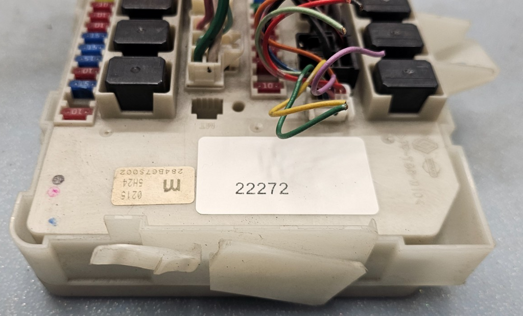 🔥04-10 Nissan Titan Armada Fuse Box Body Control Distribution Module Assembly