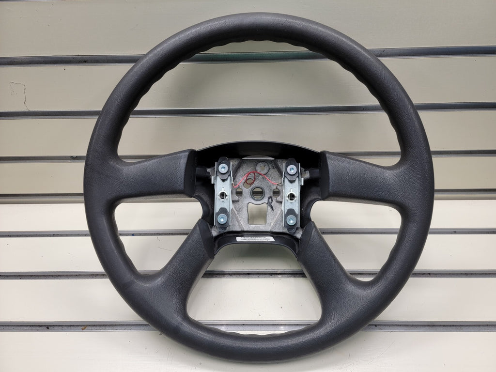 🔥03-06 SILVERADO SIERRA YUKON TAHOE SUBURBAN STEERING WHEEL LEATHER BLACK