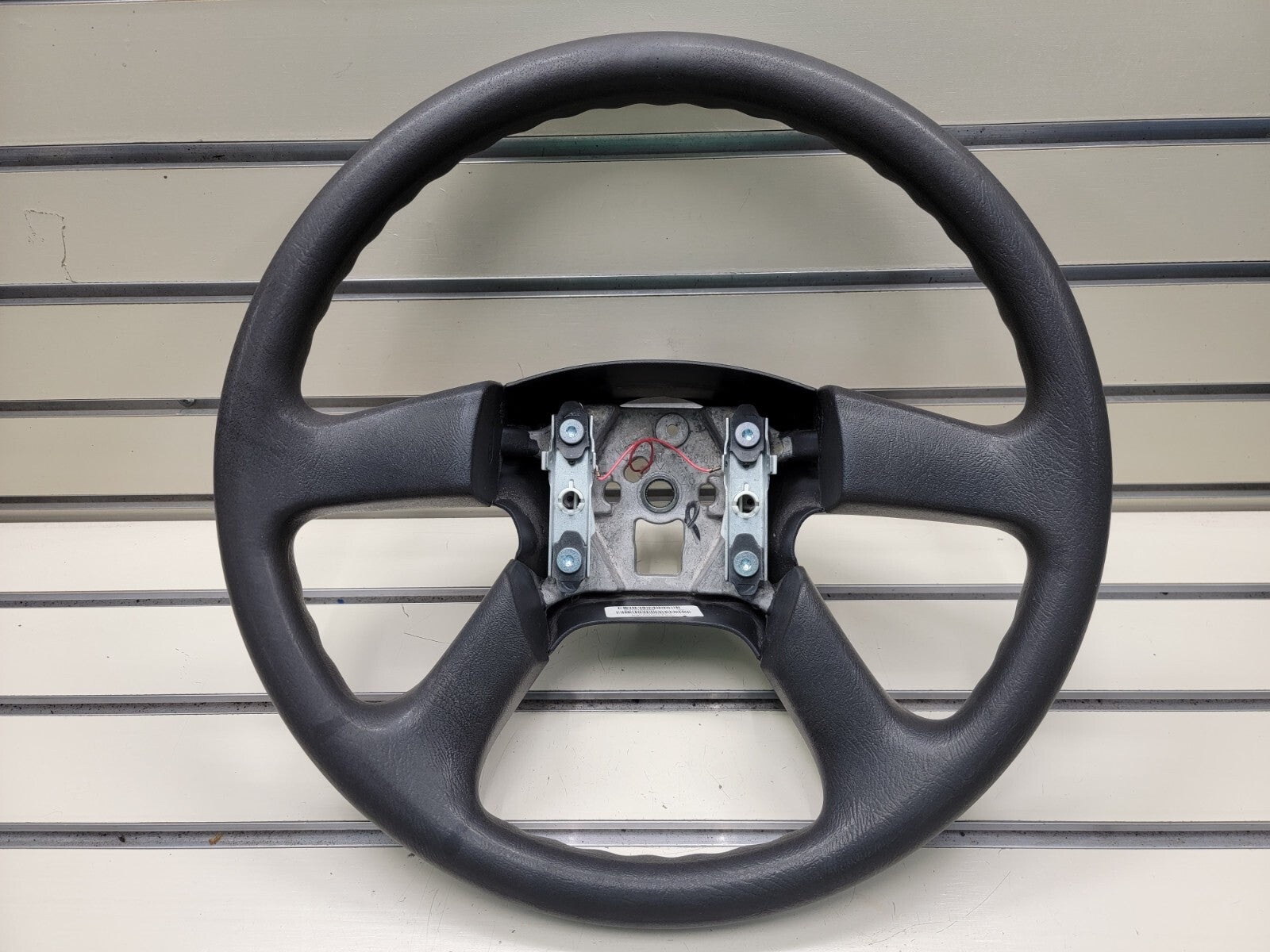 🔥03-06 SILVERADO SIERRA YUKON TAHOE SUBURBAN STEERING WHEEL LEATHER BLACK